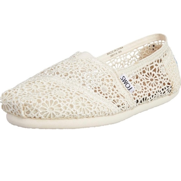 TOMS Natural Crochet Classics 7.5 - Picture 1 of 8